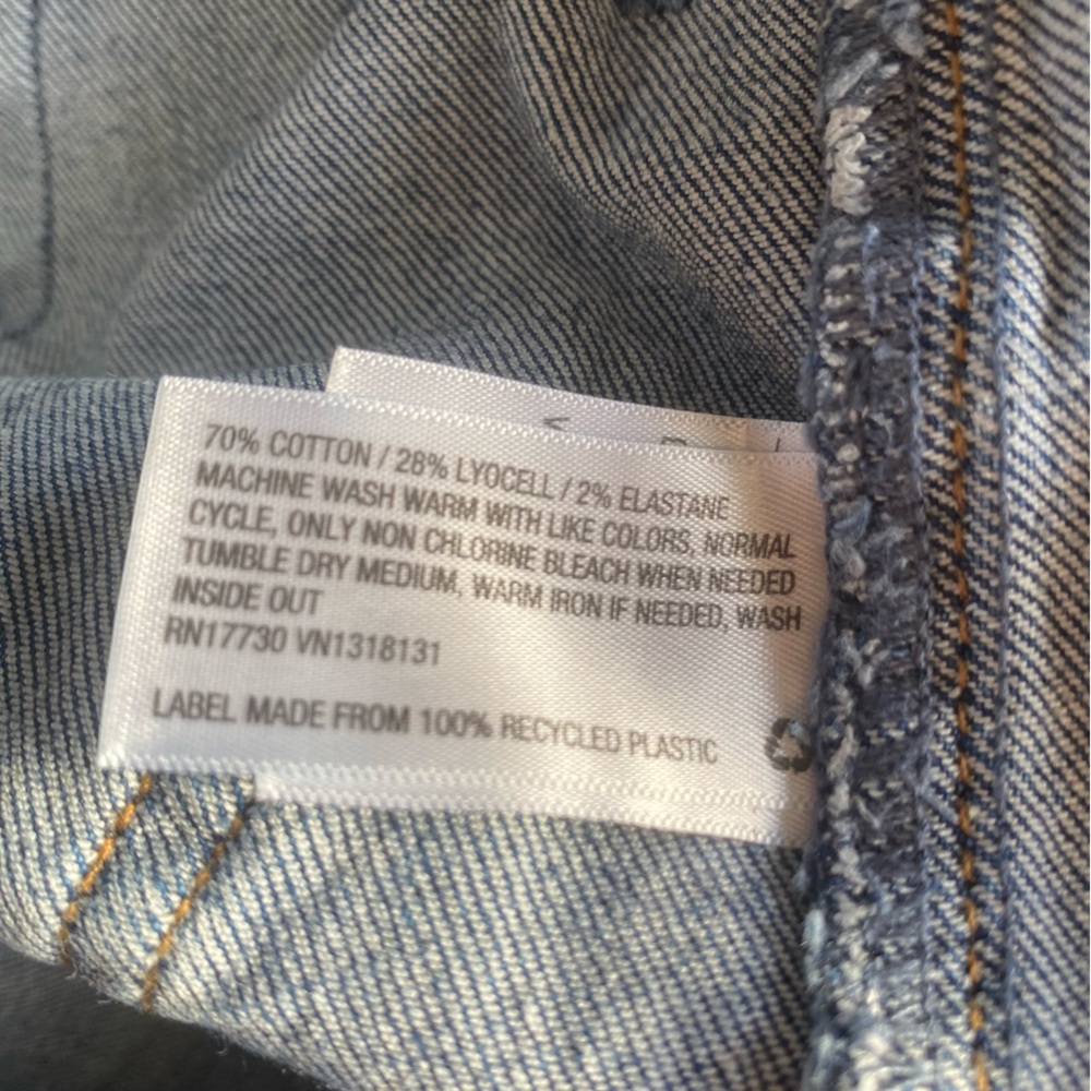 Universal Thread Jeans Blue Jeans with front pockets Women’s Size 6 - Picture 4 of 4